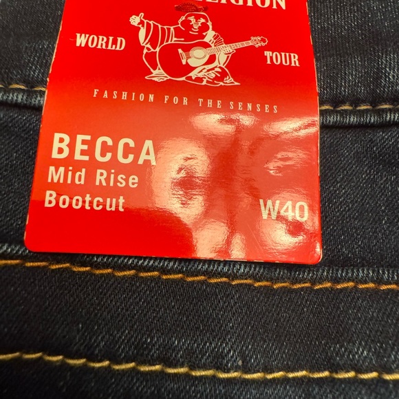 Plus Size True Religion Becca mid-rise Bootcut Jeans - Picture 4 of 5